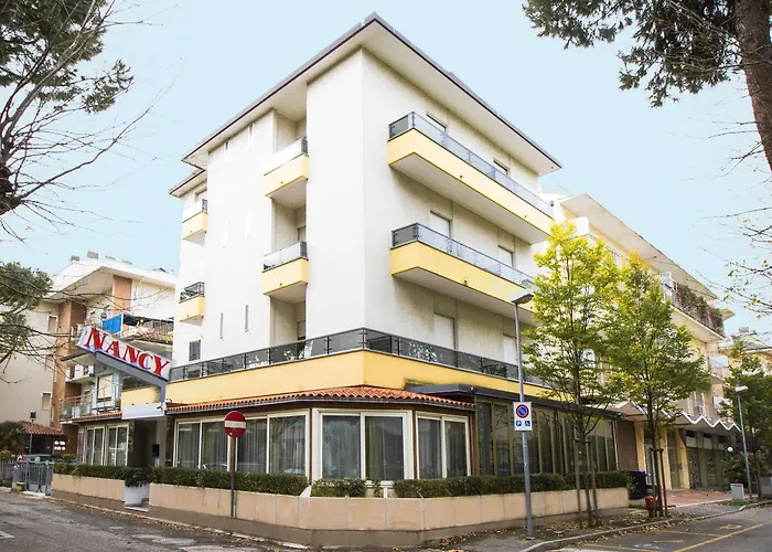 Nancy 2* ريتشيوني